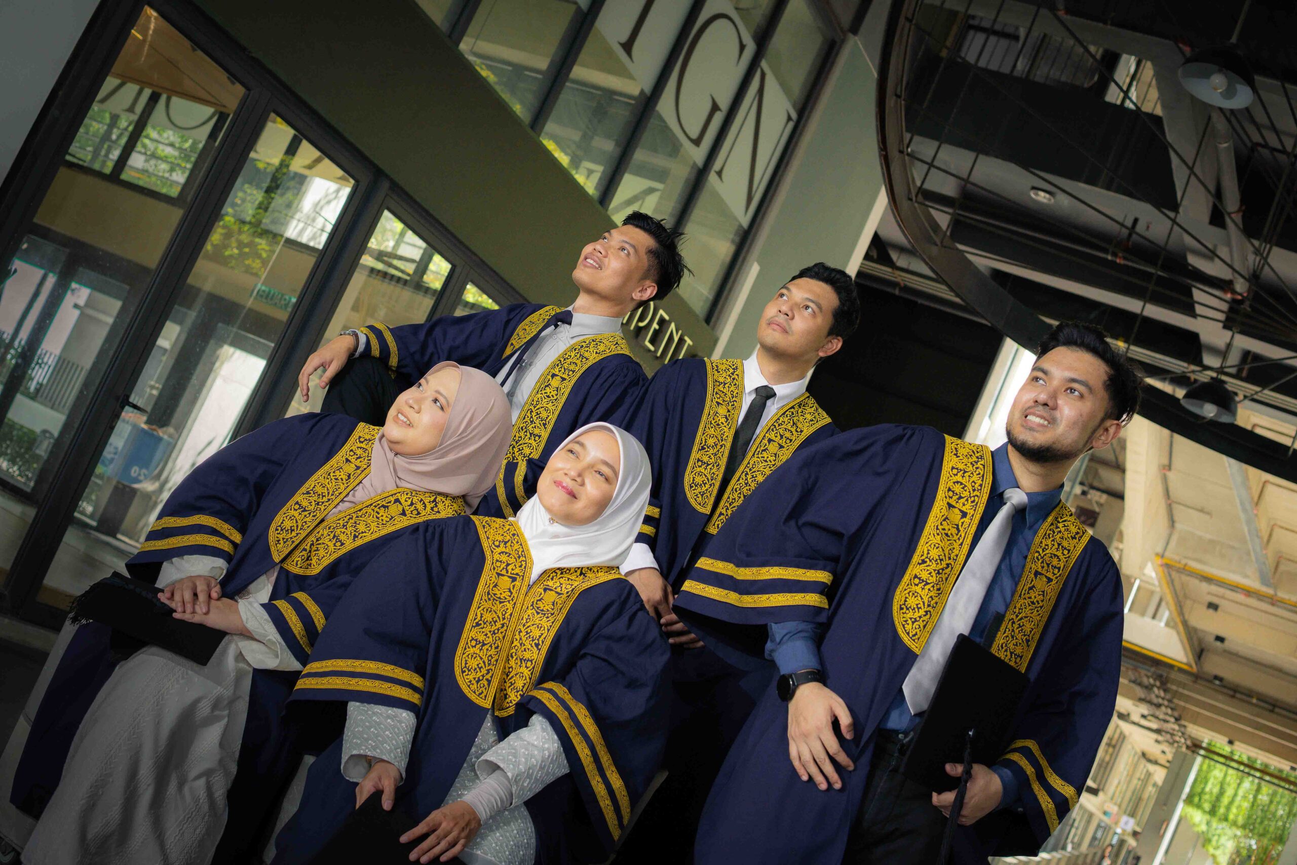 Hazwan and friends at UITM, Tamarind Square