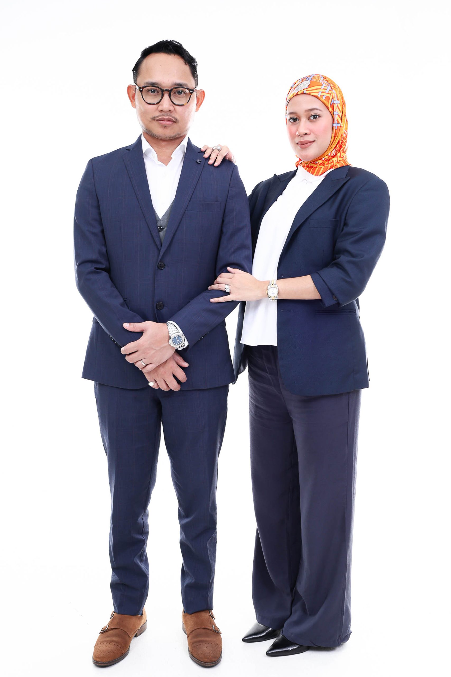 En Naim, Property Agent (REN), portrait with another sitter, studio portrait 19, The Cade & Co, Cyberjaya