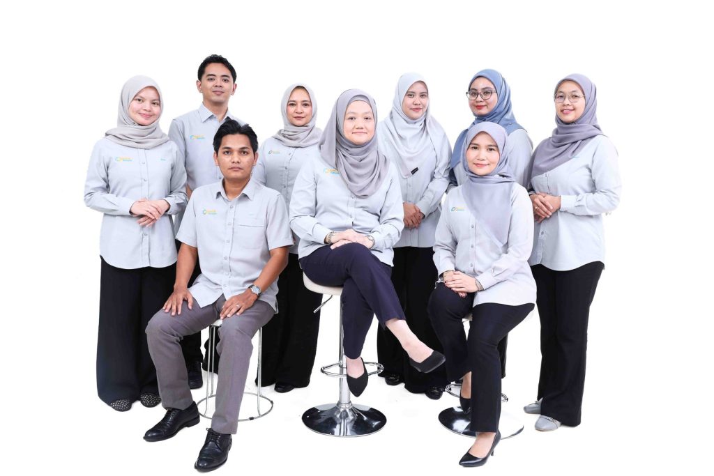 Postal Forum MCMC full team group photo, studio corporate photoshoot by The Cade & Co, Cyberjaya