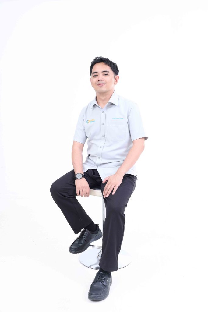 Postal Forum MCMC staff individual portrait in uniform, studio corporate photoshoot by The Cade & Co, Cyberjaya
