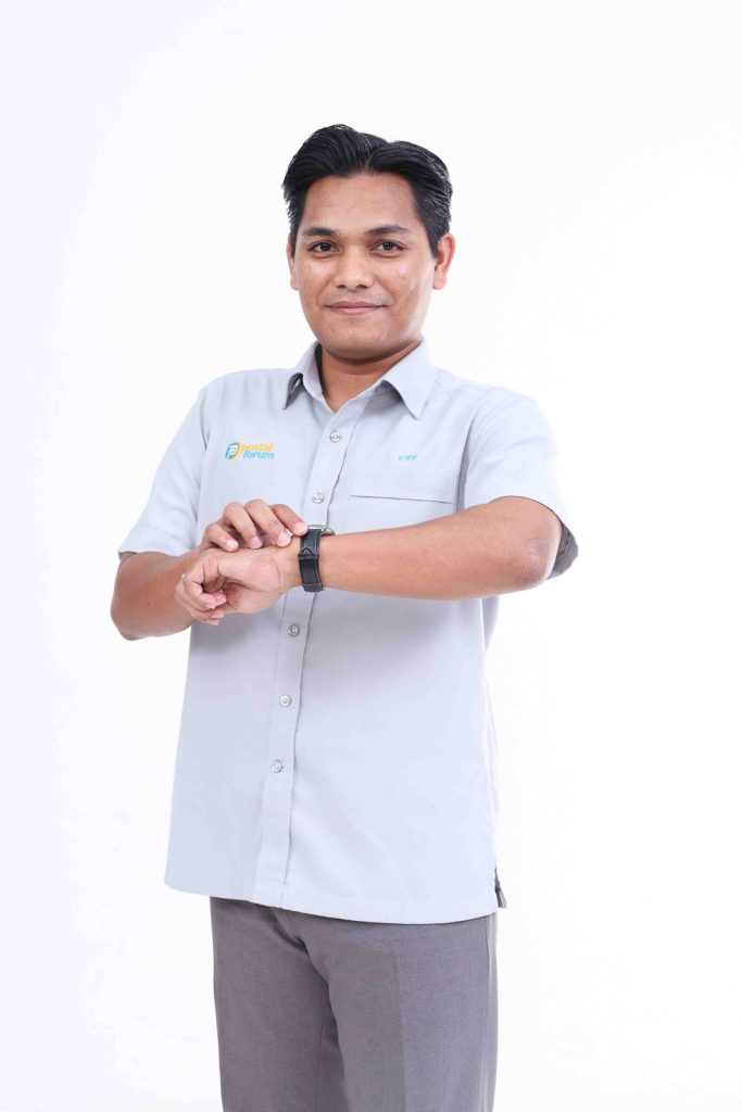 Postal Forum MCMC staff individual portrait in uniform, studio corporate photoshoot by The Cade & Co, Cyberjaya