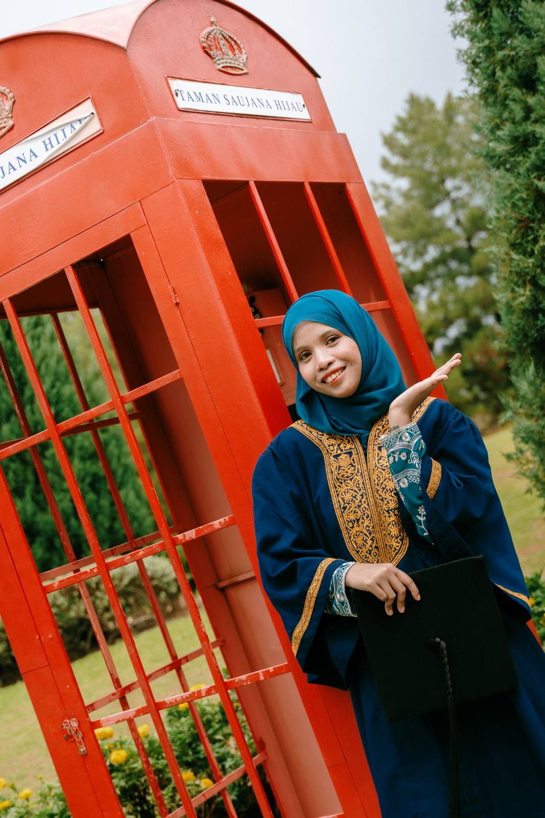 Syarifa and BFF UITM outdoor graduation at Taman Saujana Hijau, Putrajaya